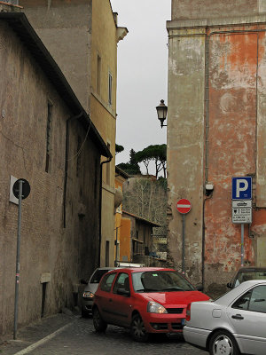 Trastevere Traffic<br />6821.jpg