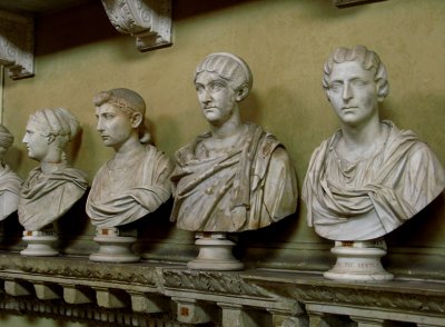 Portrait busts<br />7059