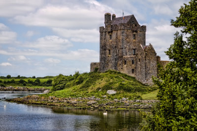 Dunguaire Castle