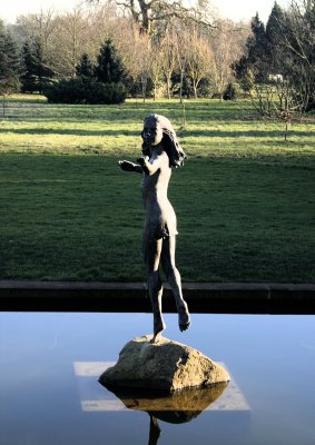 Statue01.JPG