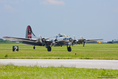 B-17_X8L2445.jpg
