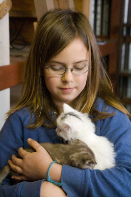 Rosie Kirkvliet and kittens