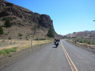 Running Hwy 218 to Shaniko