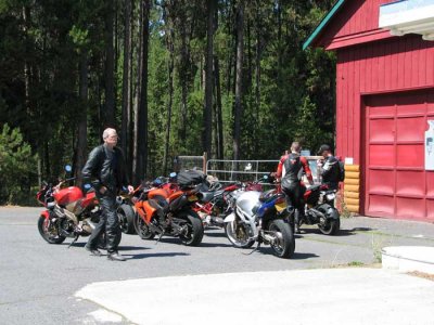 Austin Junction fuel stop