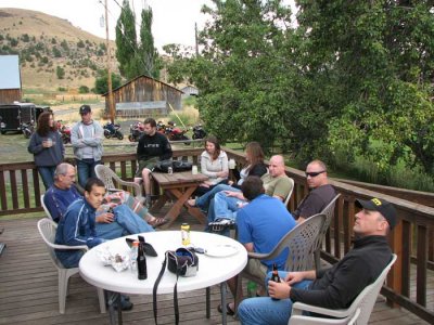 Group chillin'