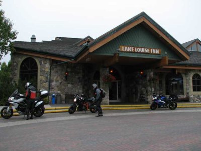 Bikes & Lake Louise Inn
