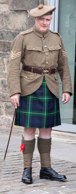 Edinburgh People 022001.jpg