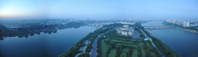 Panorama of Taedong River and Yanggakdo Island looking south