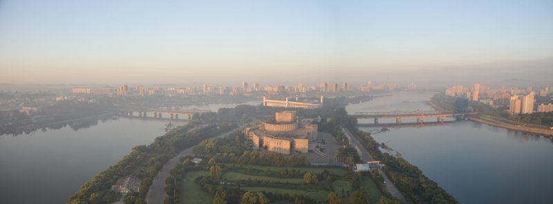 Panorama of Taedong River and Yanggakdo Island looking south