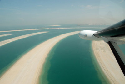 In the right turn towards the Port of Jebel Ali