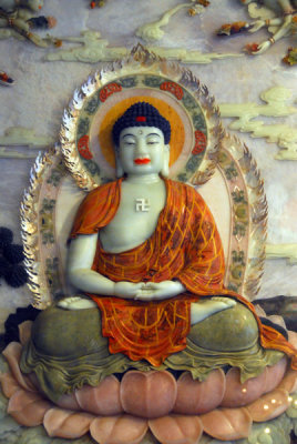 Jade sculpture of Buddha, Da Cien Temple