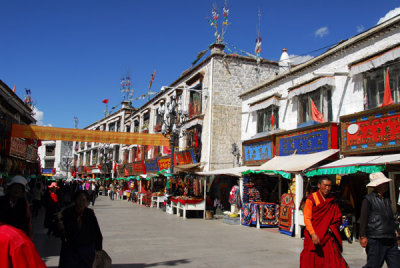 Barkhor Circuit, north side of the Jokhang