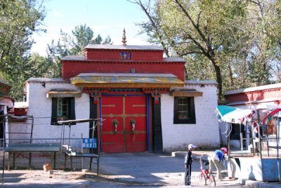 Gate to Norbulingka, the Summer Palace of the Dalai Lamas