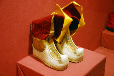 Tibetan monk shoes