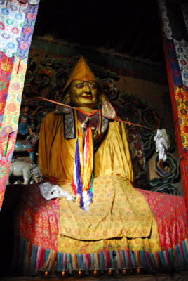Gyaltsab Je became the first Ganden Tripa (Throne Holder)