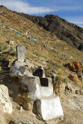 Shrine, Tsetang Monastery kora circuit