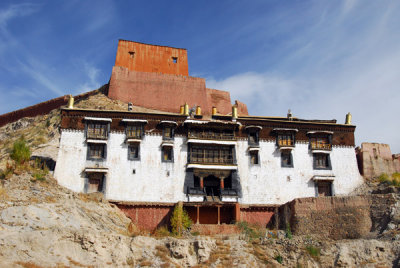 Kadampa Tratsang (college) Pelkor Chöde Monastery