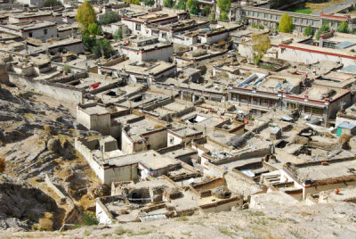 Flat roofs of old town from the village shrine on the ridge, Gyantse