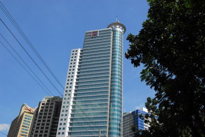 Robinsons Equitable Tower, Ortigas