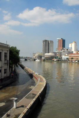 South bank of the Pasig River from MacArthur Bridge