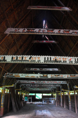 Interior of the Bai, Belau National Museum