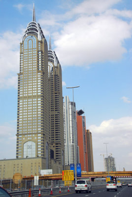 Al Kazim Towers, Sheikh Zayed Road