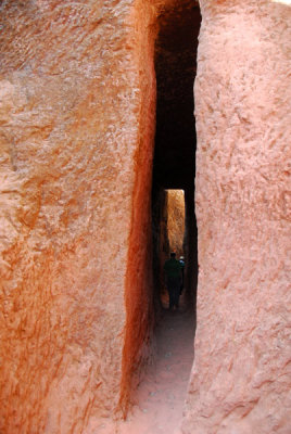 Slit shaped passage, Lalibela