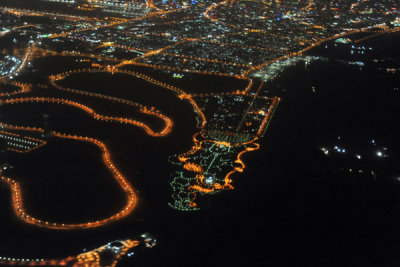 Al Mamzar Beach Park, Dubai, at night