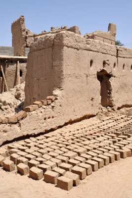 Mud bricks to be used for restoration, Al Araqi