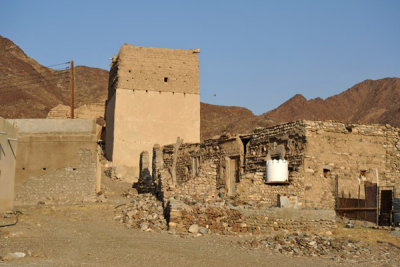 Village along Highway 9, Wadi Hawasinah