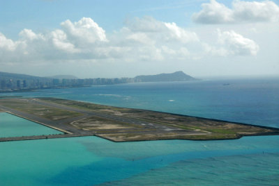 Honolulu International Airport and Diamond Head