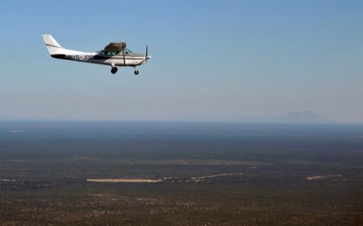 V5-JOG in flight between Windhoek and Eureka