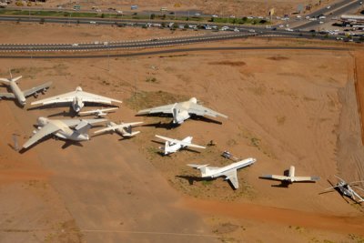 Derelict aircraft at Khartoum (HSSS/KTM)