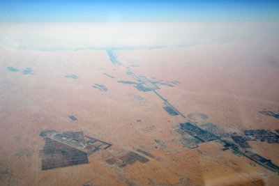 Road from Madinat Zayed leading to Liwa Oasis, Abu Dhabi