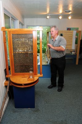 Lehigh Valley Beekeepers, Bob Milot explains the life of the Honey Bee.