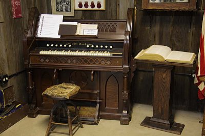 Palace Organ
