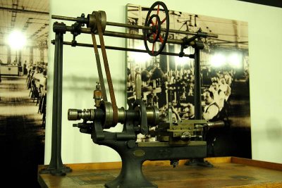 Lathe