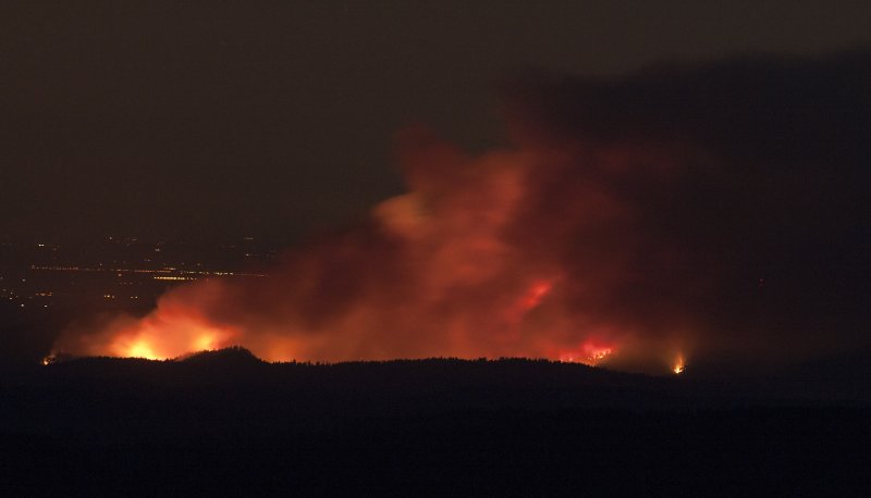 Bullards Fire 2051 hrs 27 Aug 2010