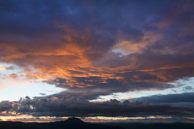 Sierra Buttes Sunrise19 Sept 10 0645 Hrs