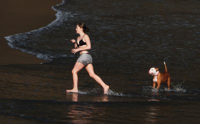 20090809_3437...Girl and dog