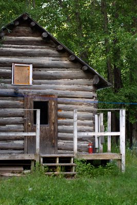 A Cabin In The Small Town Of Hope