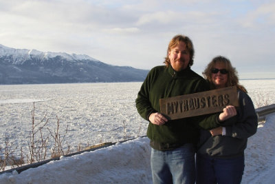 Ronda & Eddie With The Mythbusters Sign