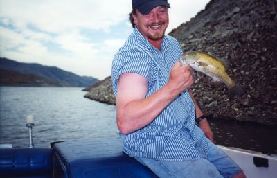 Strong Armin' The Smallmouth Bass
