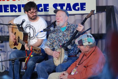 Pete_Seeger_skintone_before.jpg