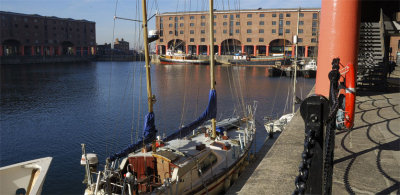 Albert Dock in the spring sunshine