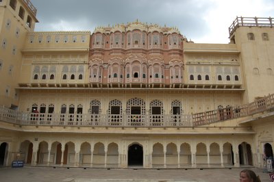 Jaipur; Hawal Maha