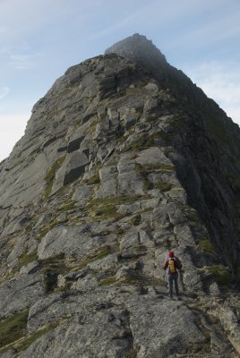 Sheila ascending toward the summitt of Helvetestinden