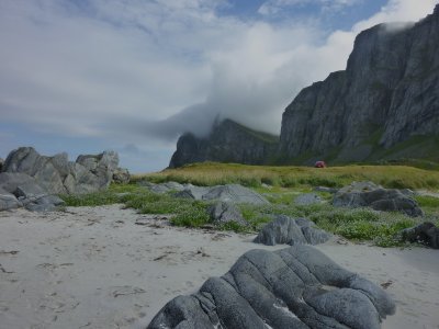 We spent the night at the beach at Skiphalsen