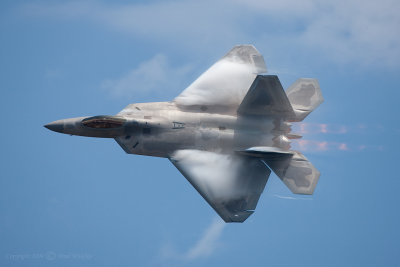 F22_1.jpg