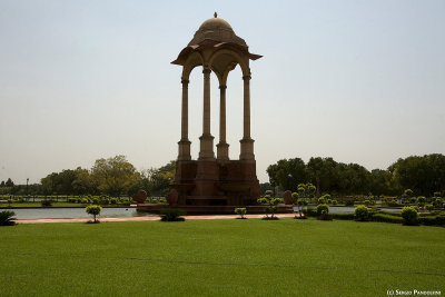 Snapshots of a day in Delhi